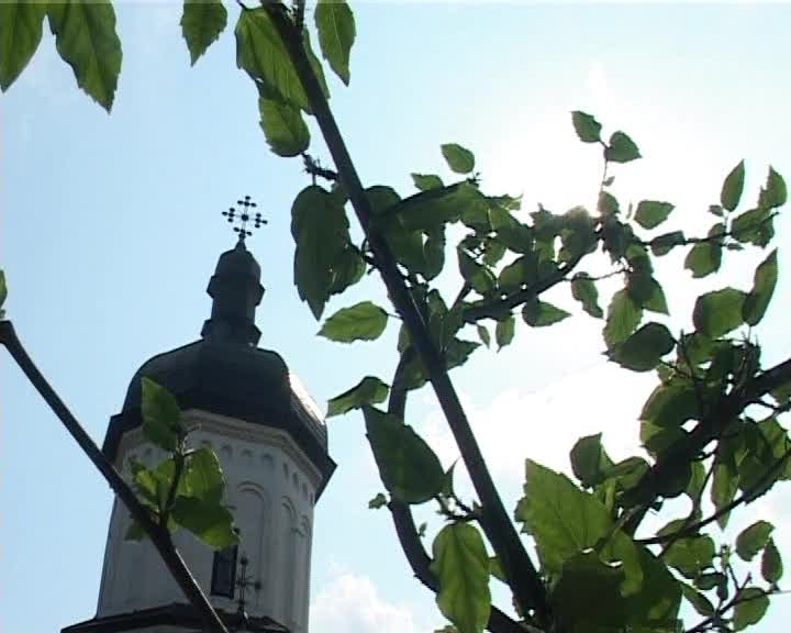 Deshumare Sfântul Mitropolit Varlaam al Moldovei Deshumare Sfântul Mitropolit Varlaam al Moldovei