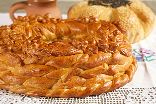 Pâinea şi sarea în tradiţia românească Pâinea şi sarea în tradiţia românească