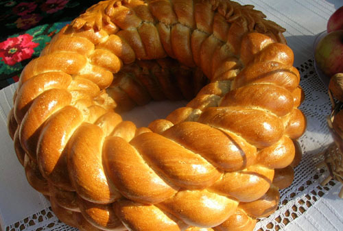 Pâinea şi sarea în tradiţia românească Pâinea şi sarea în tradiţia românească