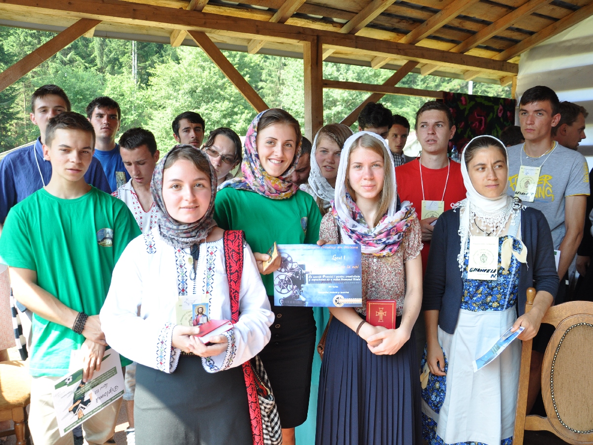 Câștigătorii concursurilor organizate în tabără „Cerul de la Nemțișor a fost și va rămâne foarte aproape de noi”