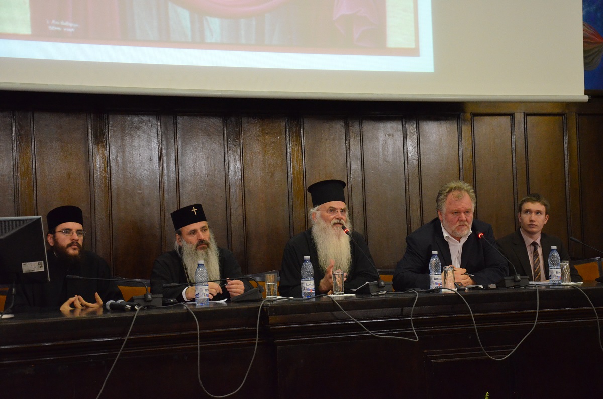 Sală arhiplină, la conferința ASCOR susținută de IPS Nicolae, Mitropolit de Mesogias şi Lavreotiki Sală arhiplină, la conferința ASCOR susținută de IPS Nicolae, Mitropolit de Mesogias şi Lavreotiki