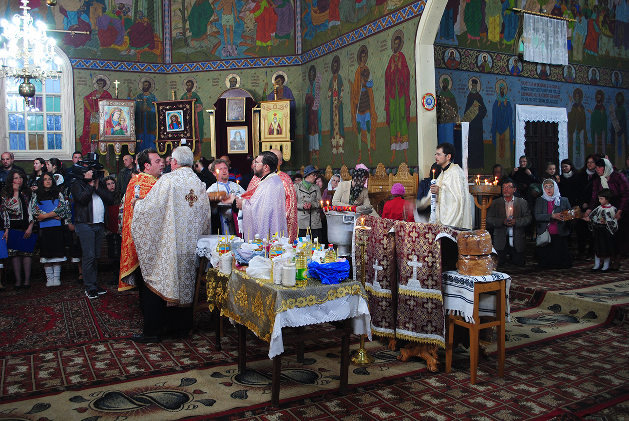 Festivalul Naţional de Artă Muzicală, la Dorna Candrenilor Festivalul Naţional de Artă Muzicală, la Dorna Candrenilor