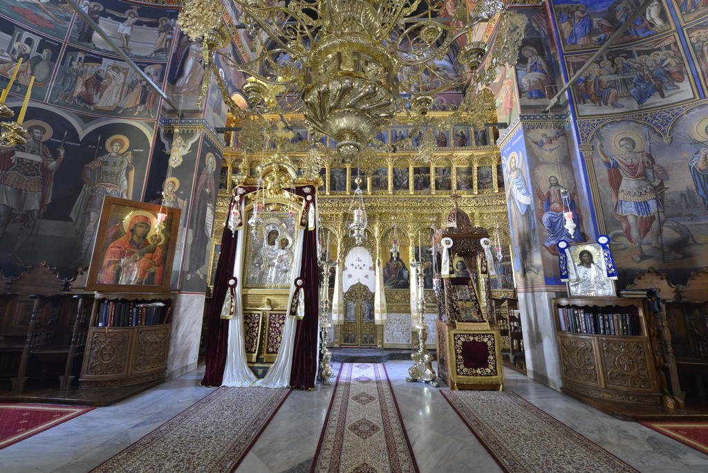 Interiorul bisericii centrale / Foto: Irinel Cirlanaru Schitul Prodromu