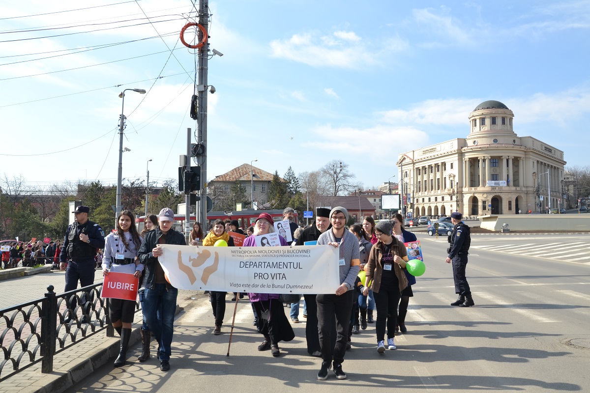 2000 de ieșeni, la Marșul pentru viață 2000 de ieșeni, la Marșul pentru viață