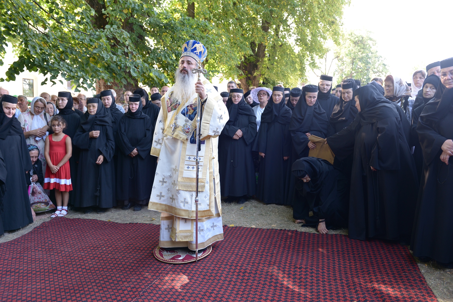 Mănăstirea Văratec și-a serbat al doilea hram Mănăstirea Văratec și-a serbat al doilea hram