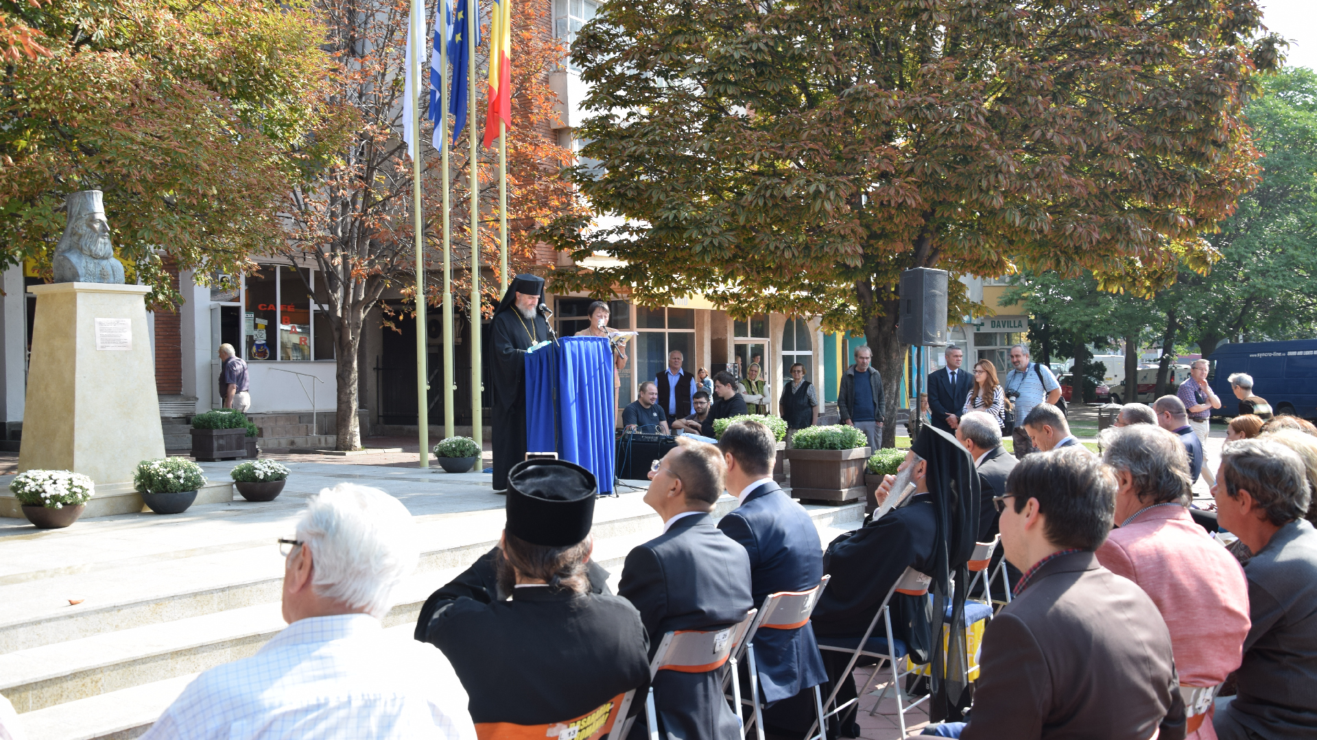 Bustul Arhiepiscopului Ciprului Kyprianos, inaugurat la Iași Bustul Arhiepiscopului Ciprului Kyprianos, inaugurat la Iași