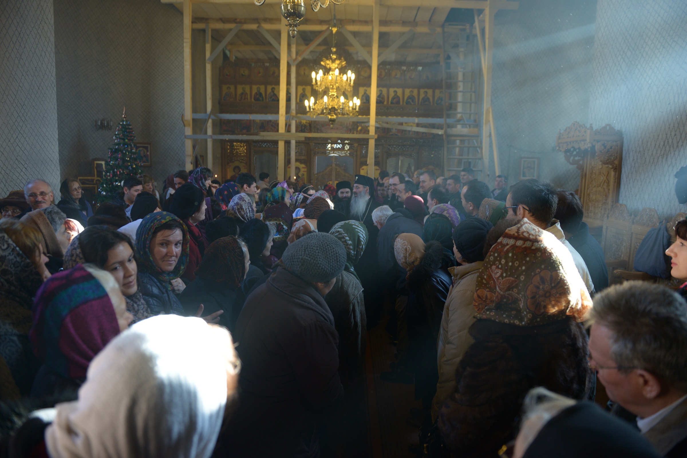 Foto: Constantin Comici „Omul este chemat să aștepte venirea Domnului Hristos în peștera sufletului său”