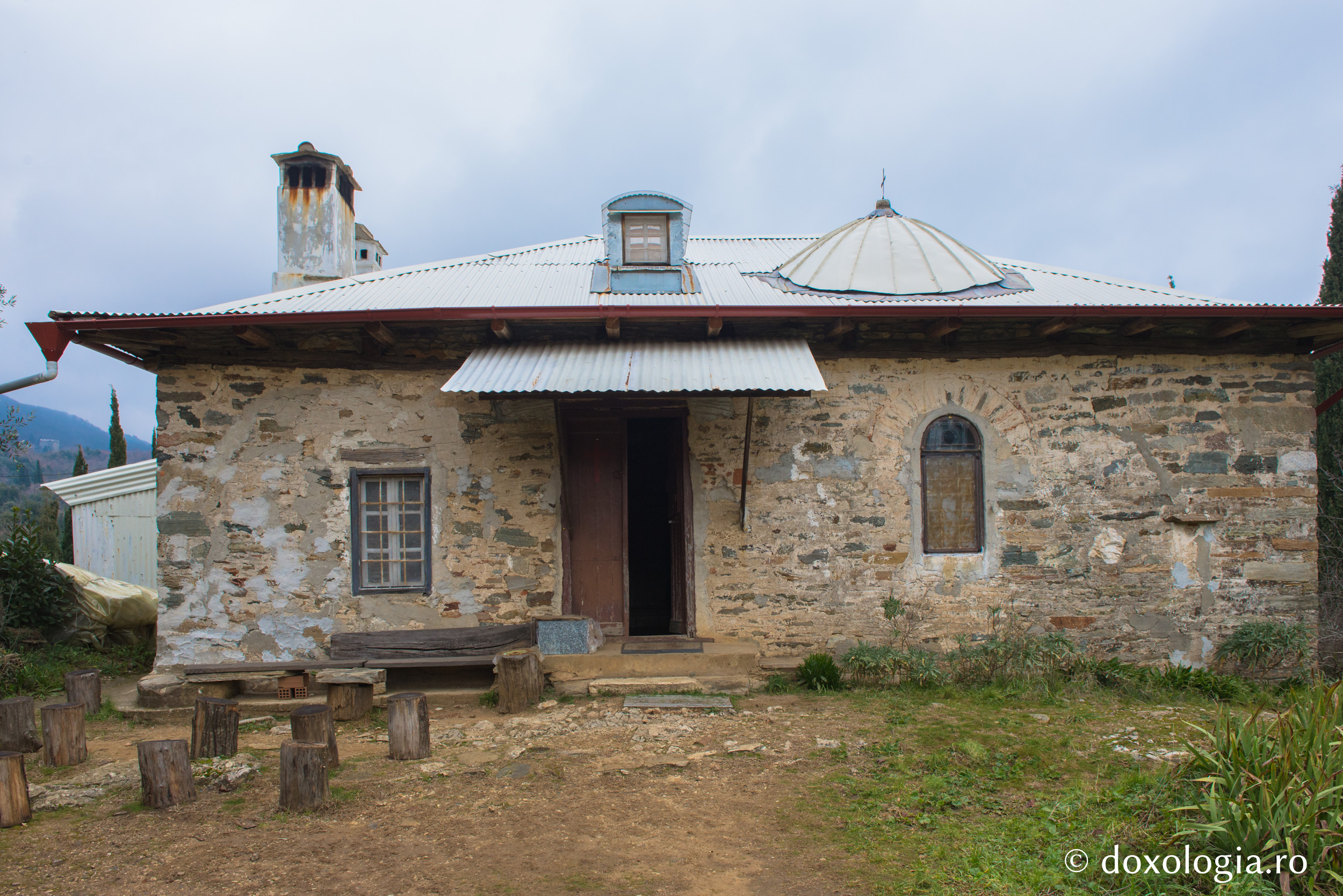 Chilia Panaguda a Sfântului Cuvios Paisie Aghioritul / Foto: Pr. Silviu Cluci) Chilia Panaguda a Sfântului Cuvios Paisie Aghioritul