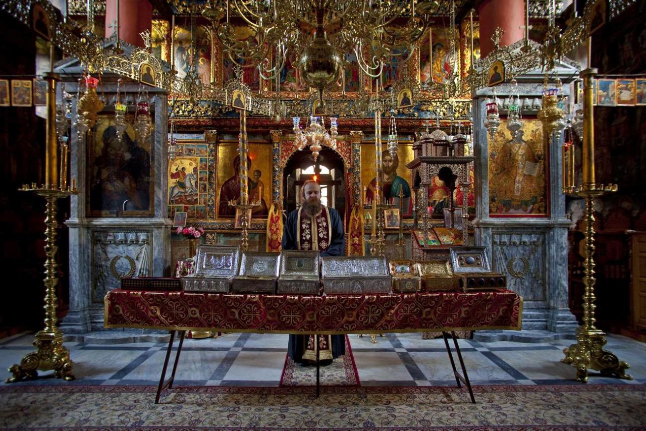 Odoarele Mănăstirii Filoteu / Foto: escapegreece.com Odoarele Mănăstirii Filoteu