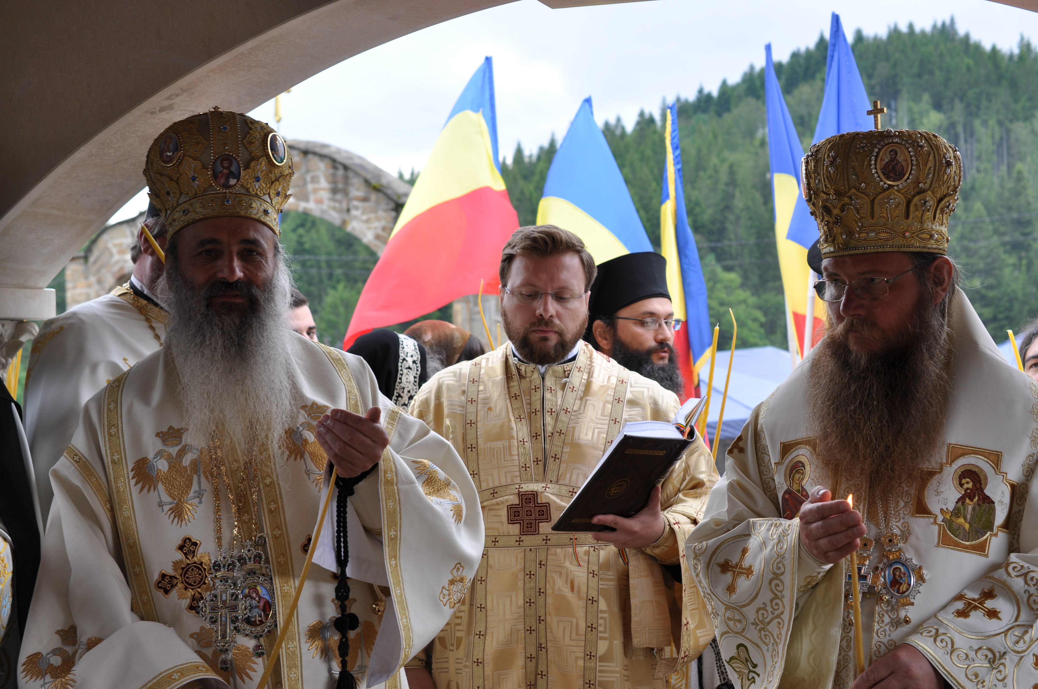 „Spunea Părintele Justin că fiecare om este dator să-și mărturisească credința” „Spunea Părintele Justin că fiecare om este dator să-și mărturisească credința”