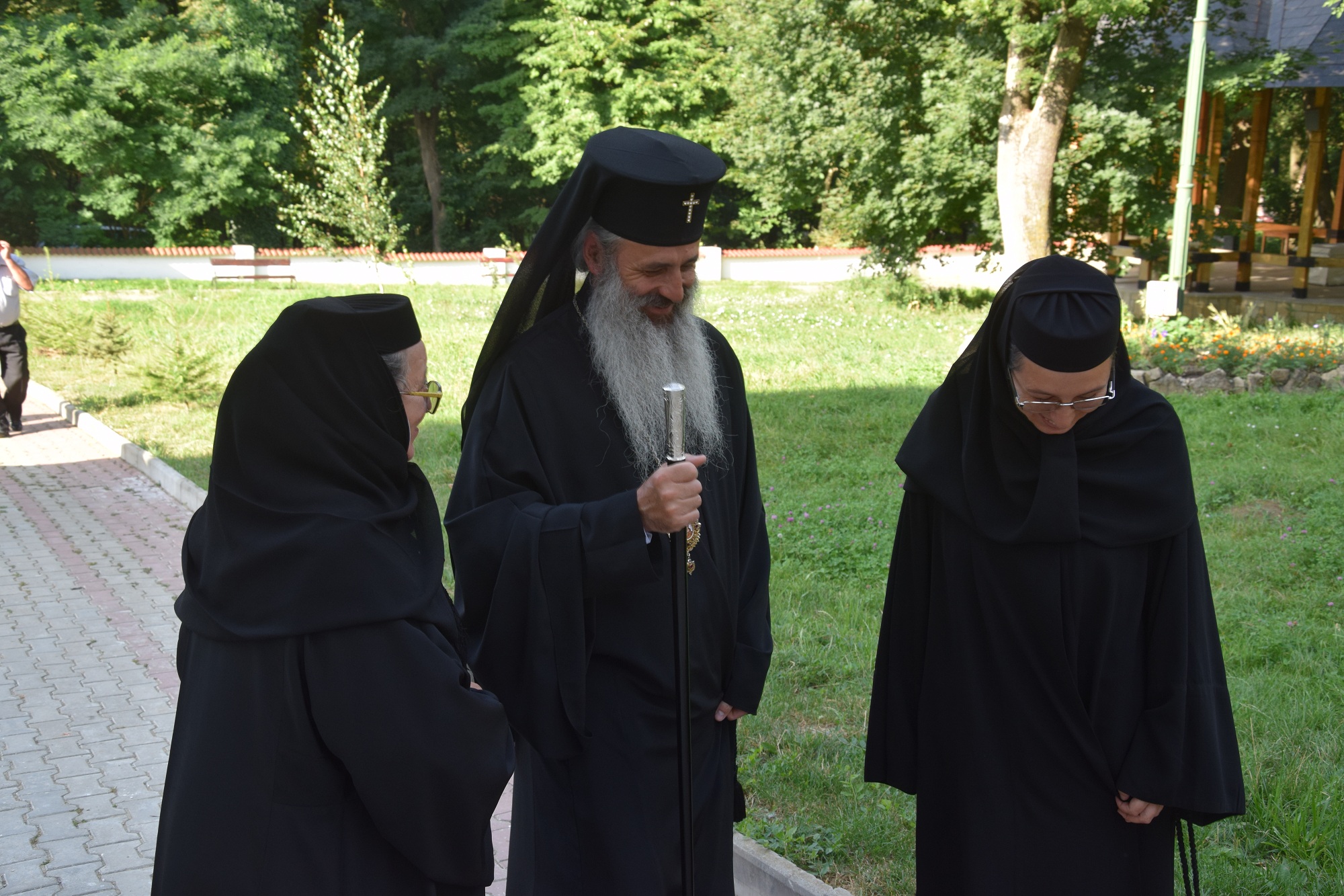 IPS Părinte Mitropolit Teofan, prezent la hramul Centrului social-cultural „Sfântul Ilie“ al Mănăstirii Miclăuşeni IPS Părinte Mitropolit Teofan, prezent la hramul Centrului social-cultural „Sfântul Ilie“ al Mănăstirii Miclăuşeni