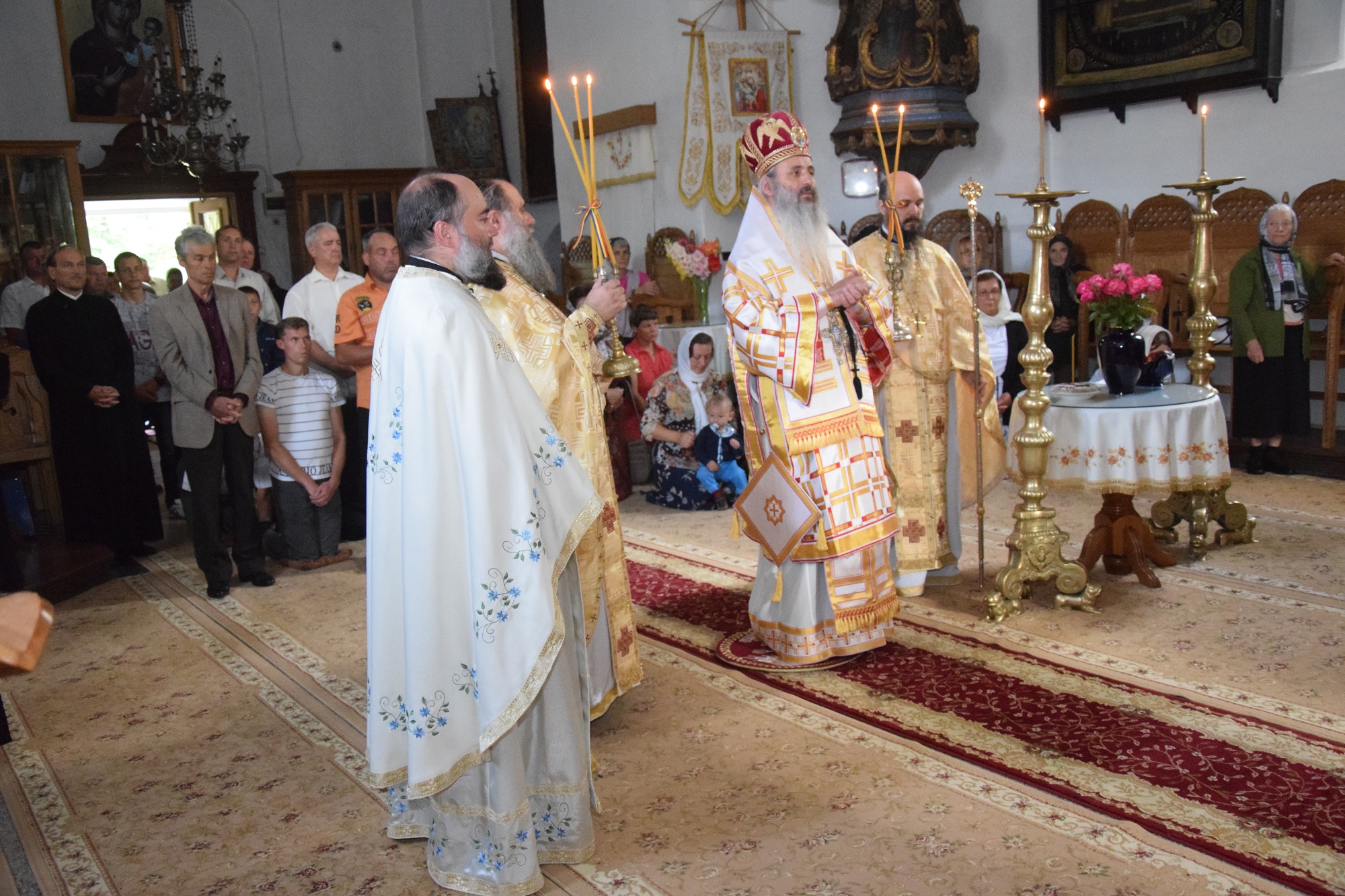 IPS Părinte Mitropolit Teofan, prezent la hramul Centrului social-cultural „Sfântul Ilie“ al Mănăstirii Miclăuşeni IPS Părinte Mitropolit Teofan, prezent la hramul Centrului social-cultural „Sfântul Ilie“ al Mănăstirii Miclăuşeni