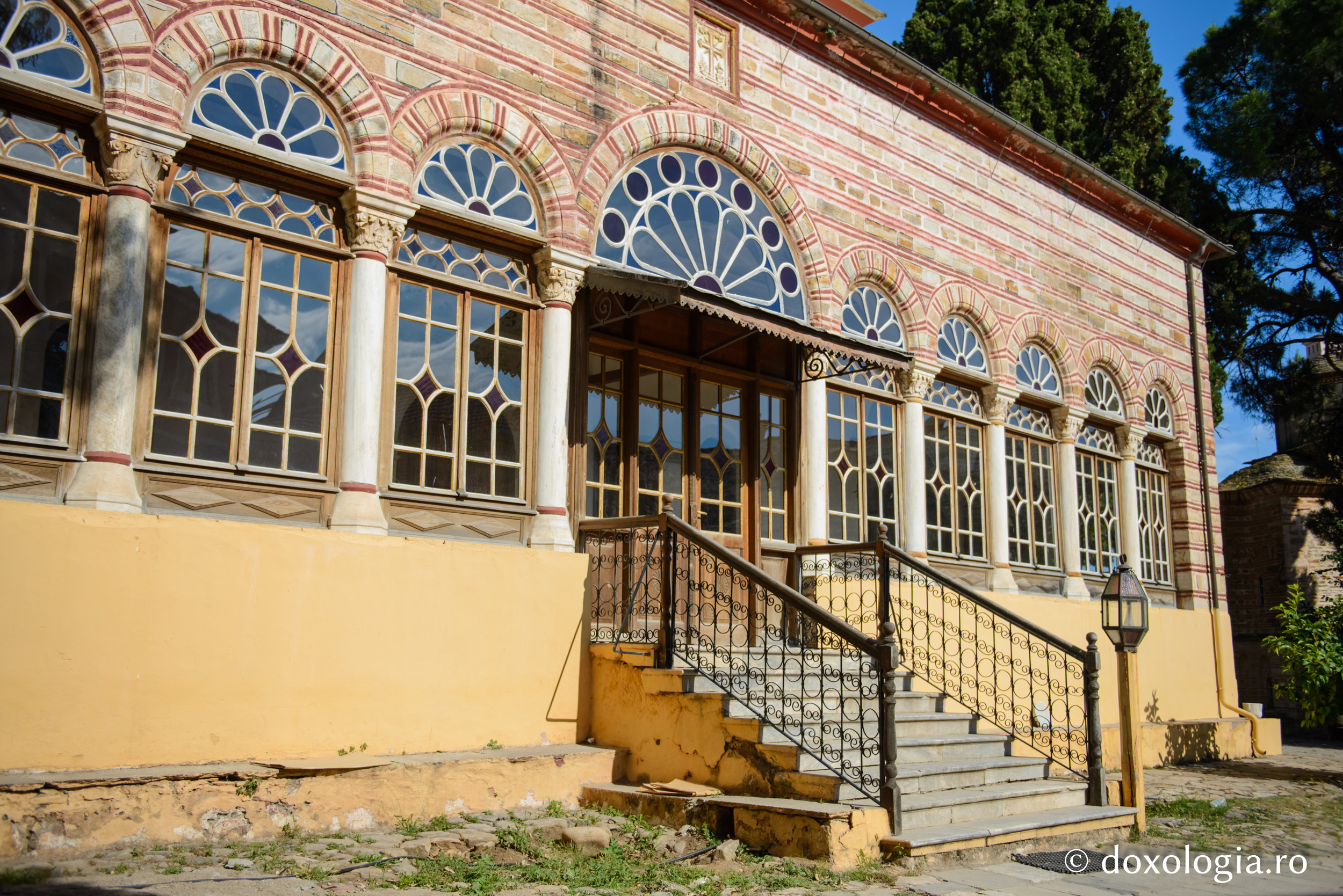 Noul Katholikon al Mănăstirii Xenofont / Foto: Pr. Silviu Cluci Noul Katholikon al Mănăstirii Xenofont