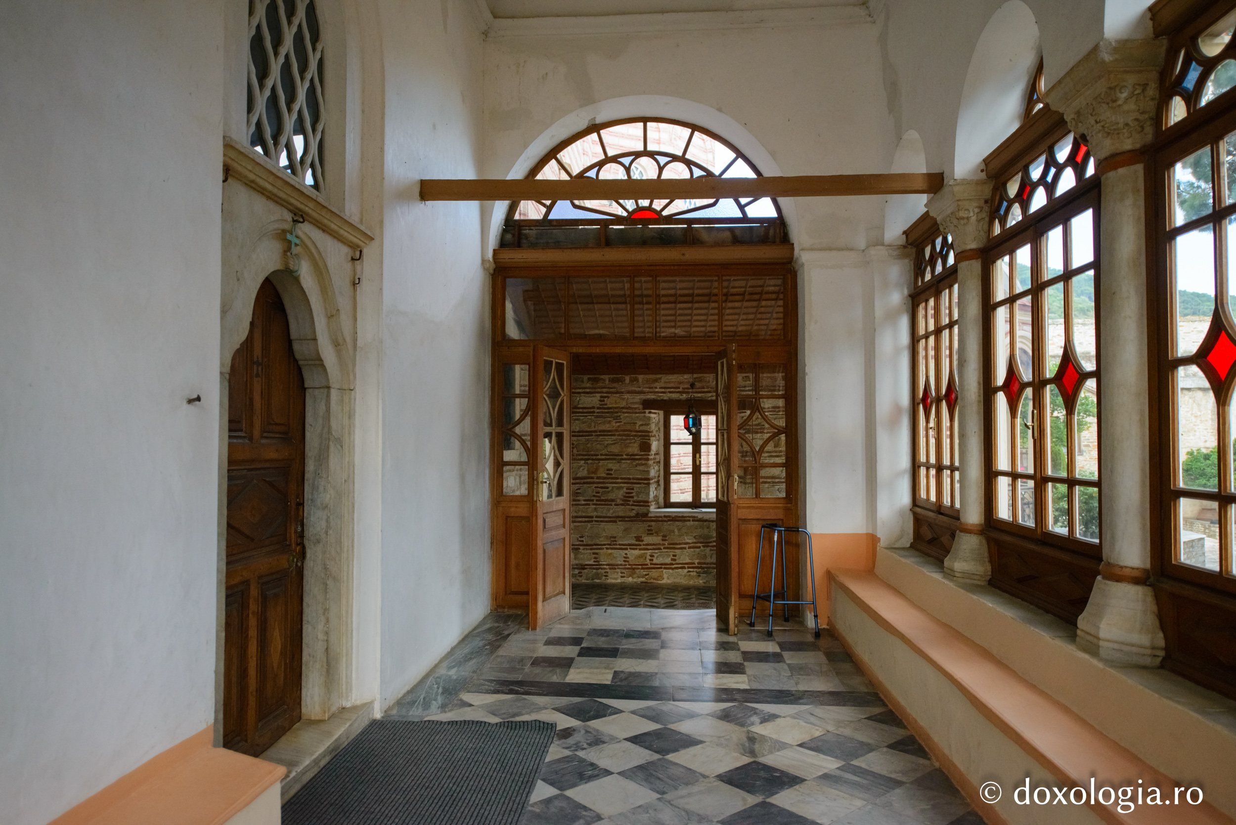 Noul Katholikon al Mănăstirii Xenofont / Foto: Pr. Silviu Cluci Noul Katholikon al Mănăstirii Xenofont