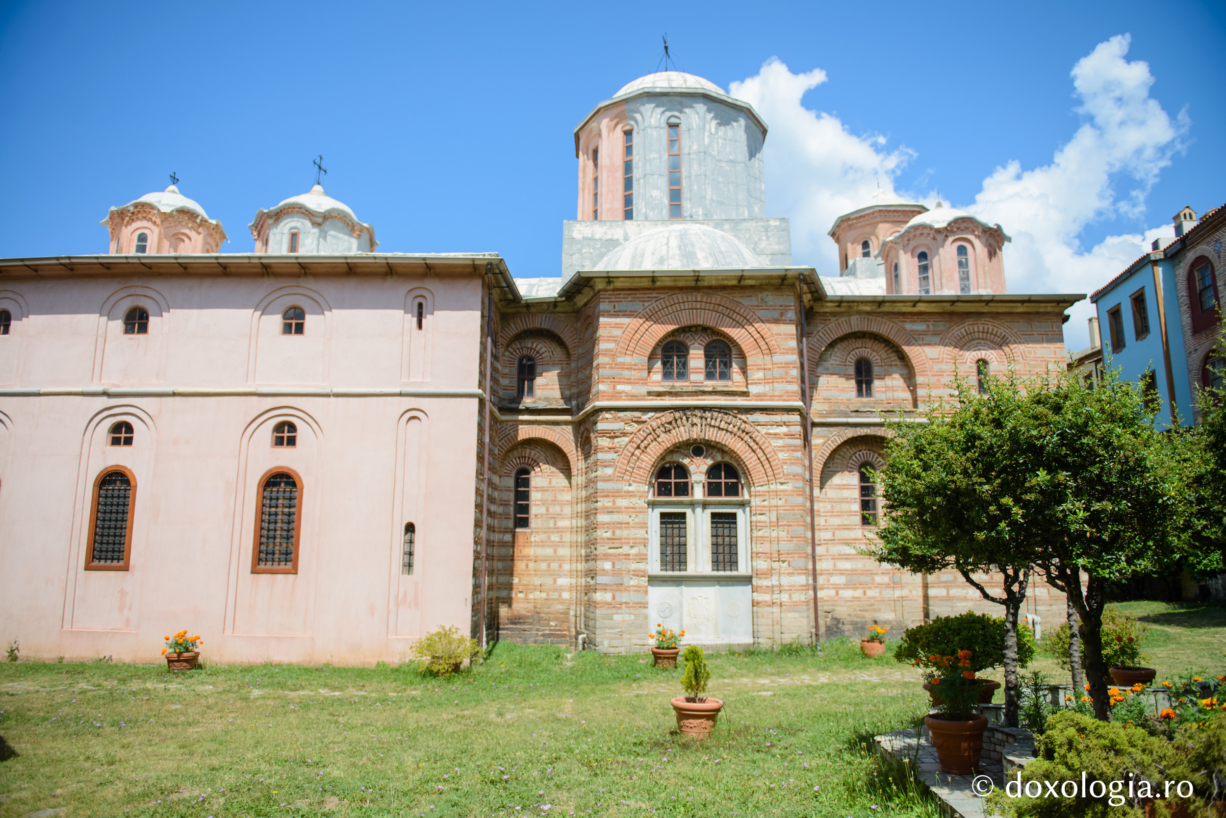 Katholikonul Mănăstirii Xiropotamu / Foto: Pr. Silviu Cluci Katholikonul Mănăstirii Xiropotamu