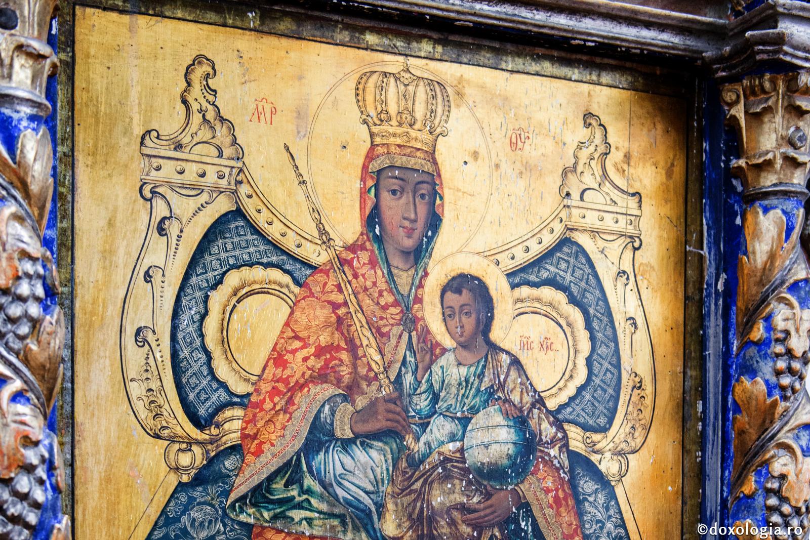 Maica Domnului n-a păcătuit niciodată, nici măcar cu un gând / Foto: Bogdan Zamfirescu Maica Domnului