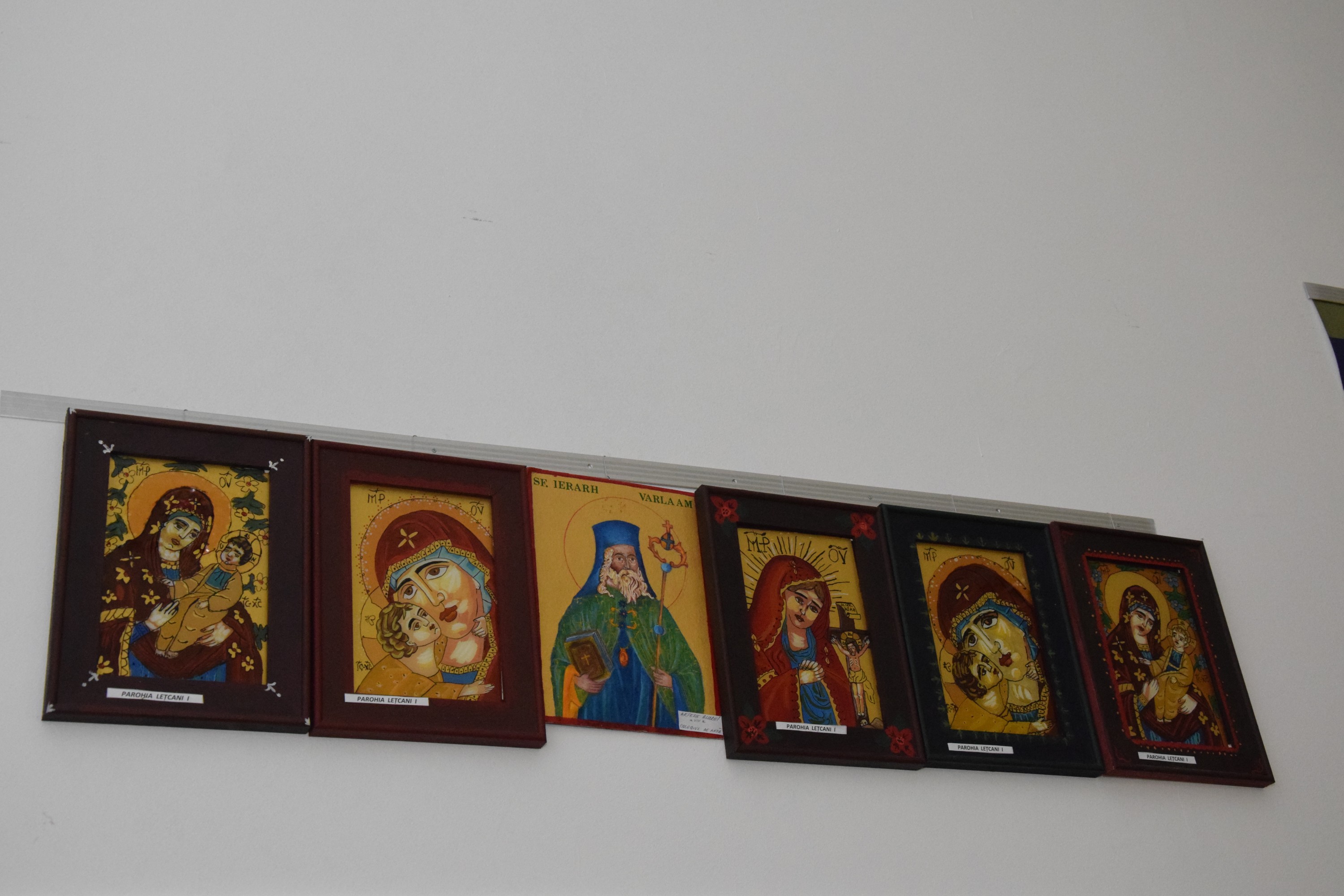 Vernisajul expoziţiei „Sfânta Cuvioasă Parascheva, emblema spiritualităţii ieşene“ Vernisajul expoziţiei „Sfânta Cuvioasă Parascheva, emblema spiritualităţii ieşene“