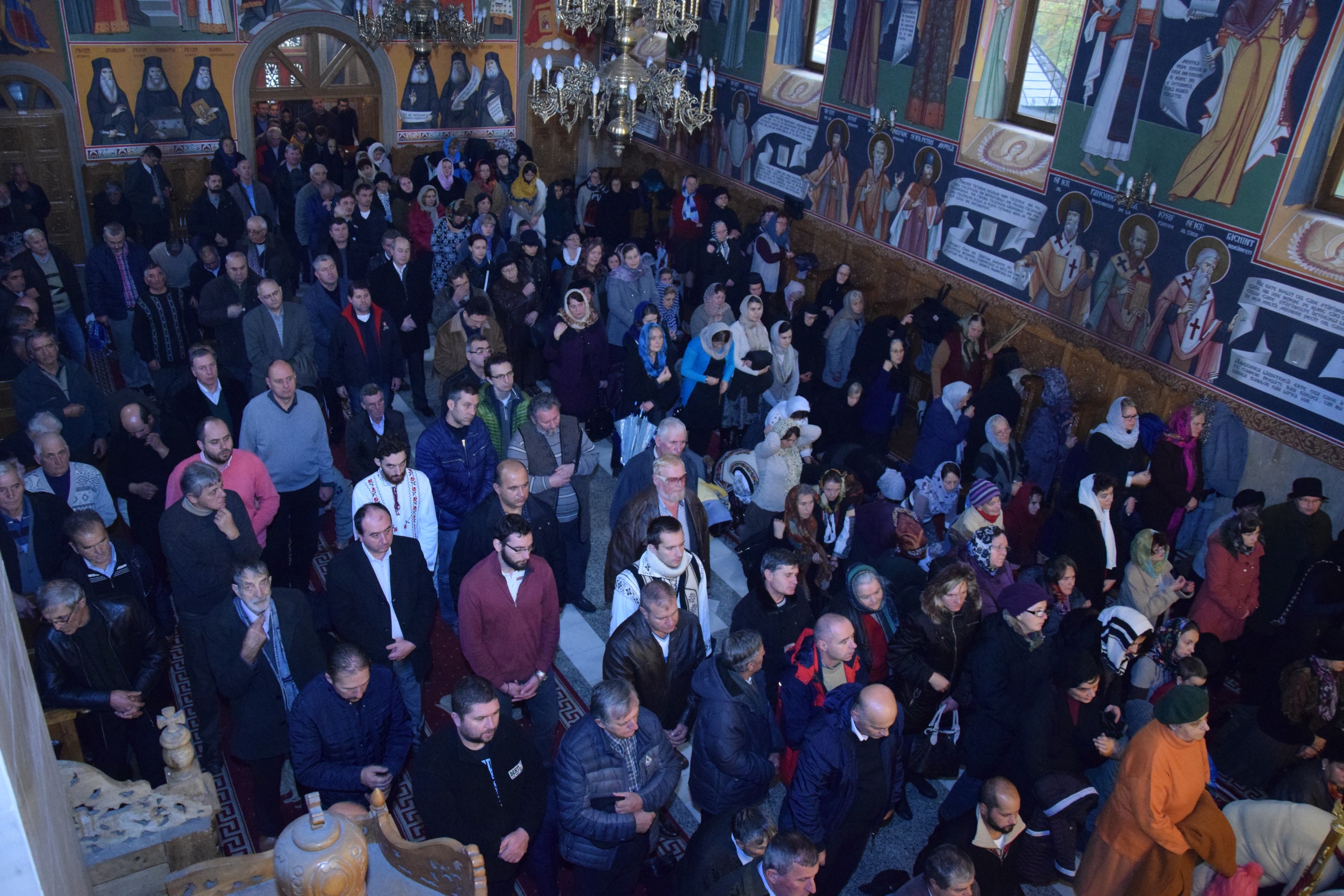 Sfântul Mare Mucenic Dimitrie, sărbătorit la Pângărați prin Liturghie arhierească Sfântul Mare Mucenic Dimitrie, sărbătorit la Pângărați prin Liturghie arhierească