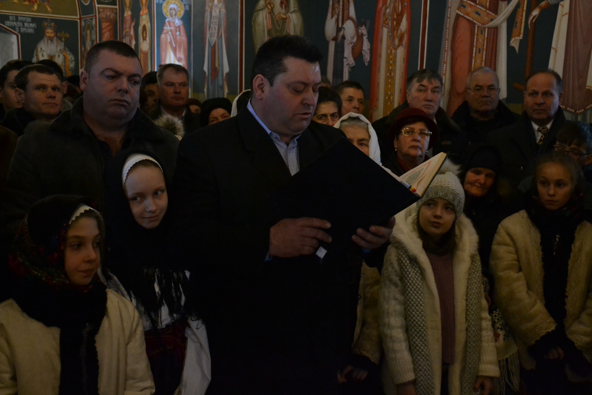 Mitropolitul Moldovei și Bucovinei, la Poiana-Vorona: „Să nu-i judecăm pe cei care au căzut în păcate grele” Mitropolitul Moldovei și Bucovinei, la Poiana-Vorona: „Să nu-i judecăm pe cei care au căzut în păcate grele”