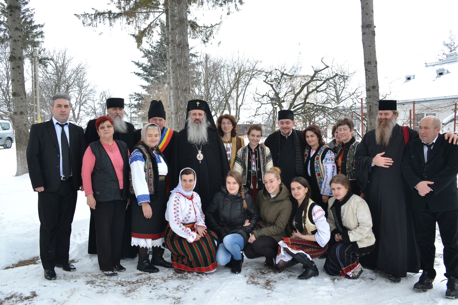 Mitropolitul Moldovei și Bucovinei, la Poiana-Vorona: „Să nu-i judecăm pe cei care au căzut în păcate grele” Mitropolitul Moldovei și Bucovinei, la Poiana-Vorona: „Să nu-i judecăm pe cei care au căzut în păcate grele”