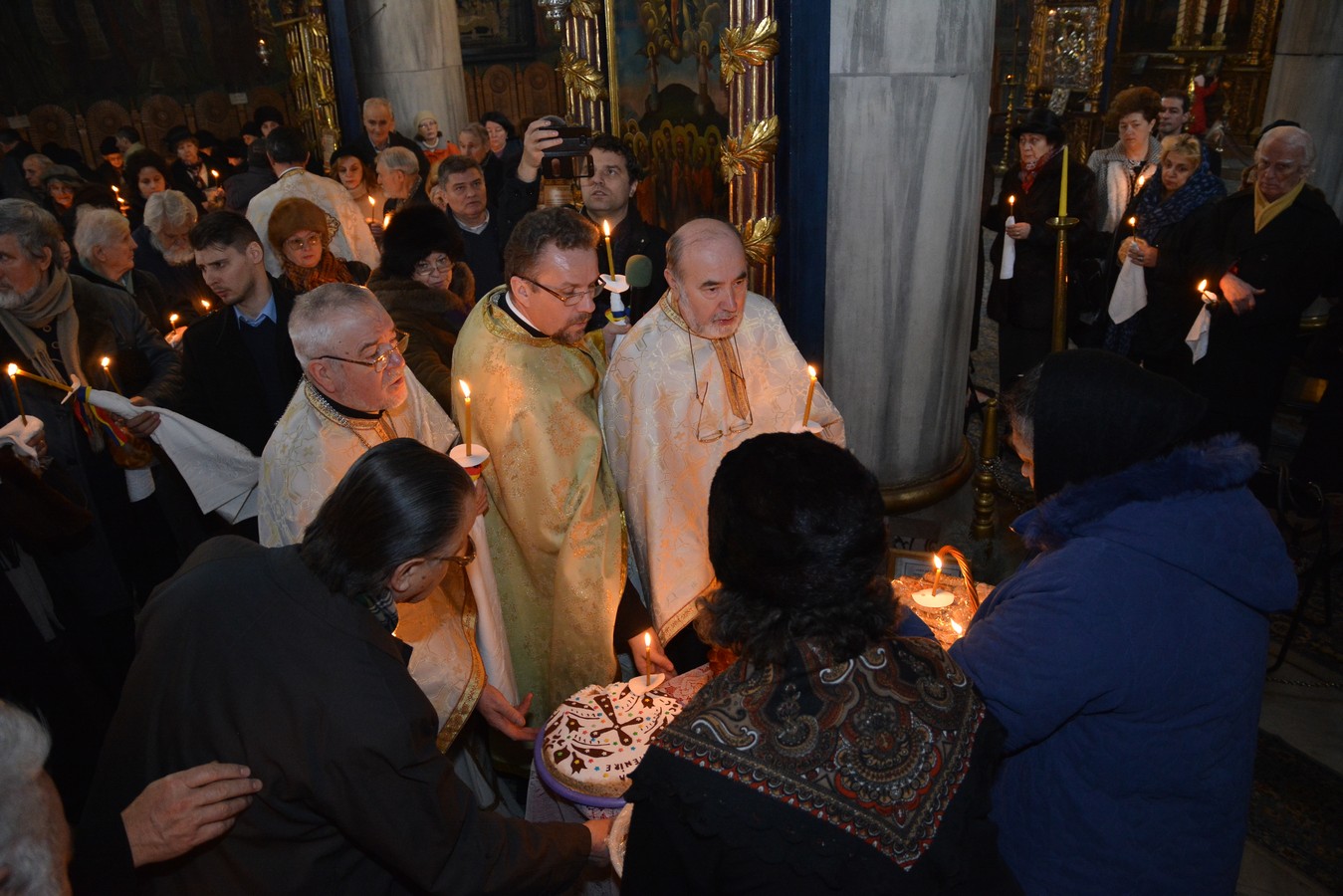 Foto: Constantin Ciofu Poetul Alecu Russo, omagiat la Biserica Bărboi din Iaşi