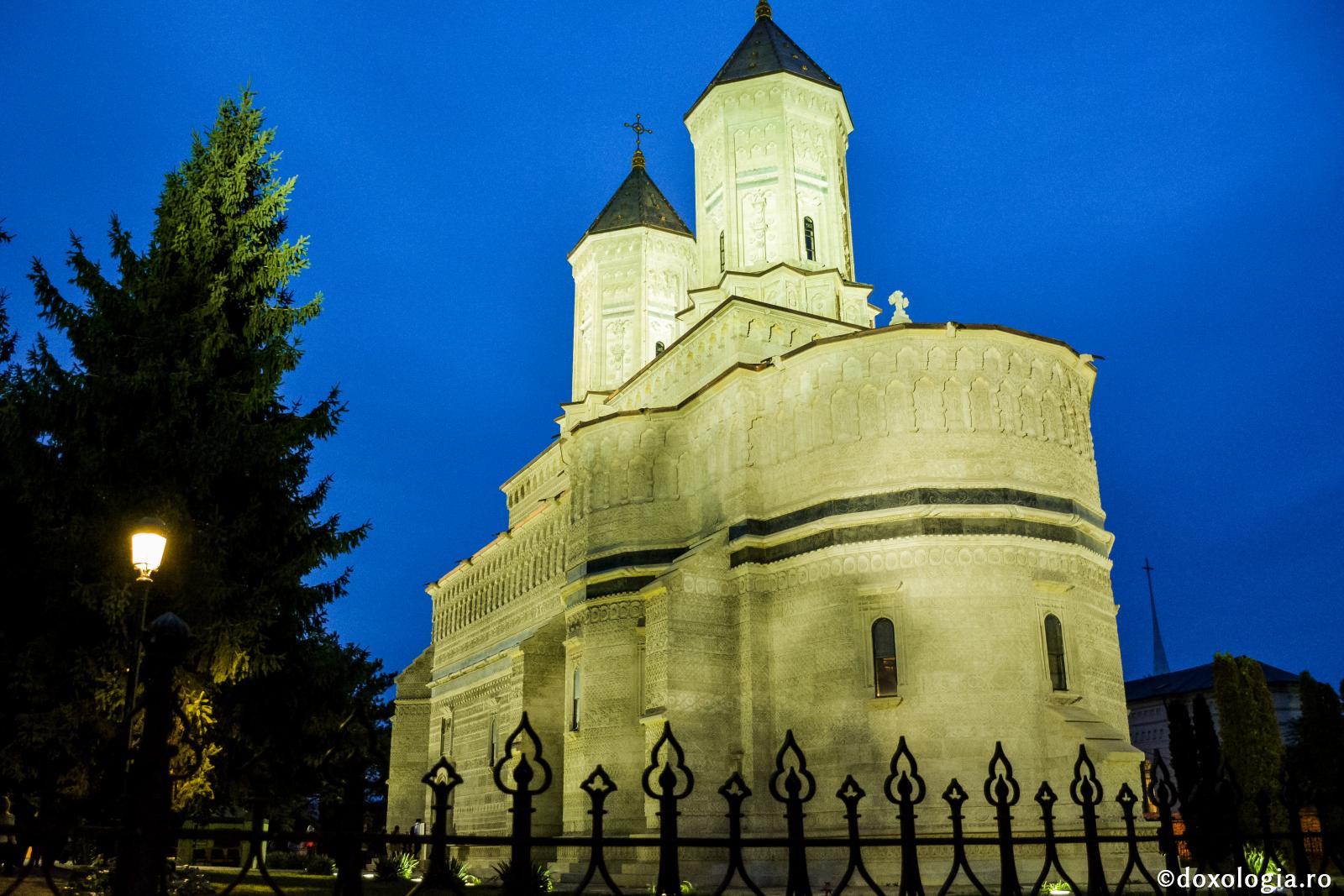 Mănăstirea Sfinții Trei Ierarhi din Iași / Foto: Bogdan Zamfirescu Mănăstirea Sfinții Trei Ierarhi din Iași
