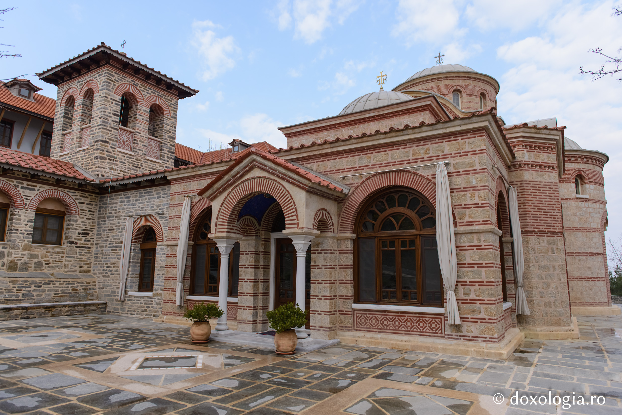 Chilia „Sfântul Ierarh Nicolae” Burazeri – Athos / Foto: Pr. Silviu Cluci Chilia „Sfântul Ierarh Nicolae” Burazeri – Athos