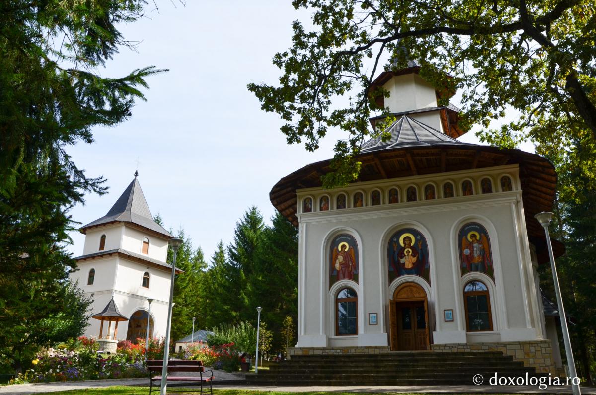 Mănăstirea Durău / Foto: Maria Burlă Mănăstirea Durău