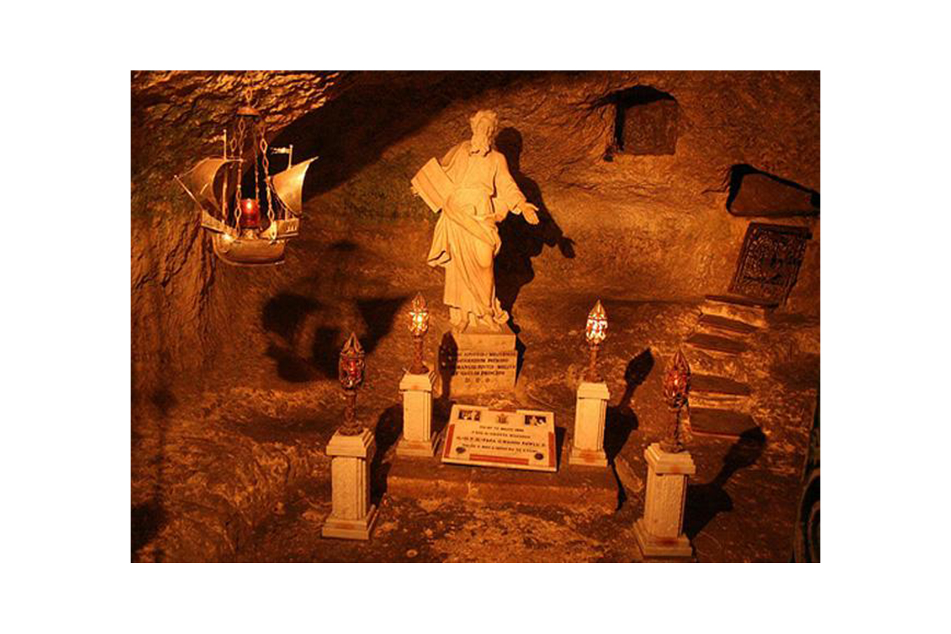 Catacombele Sfântului Apostol Pavel Catacombele Sfântului Apostol Pavel