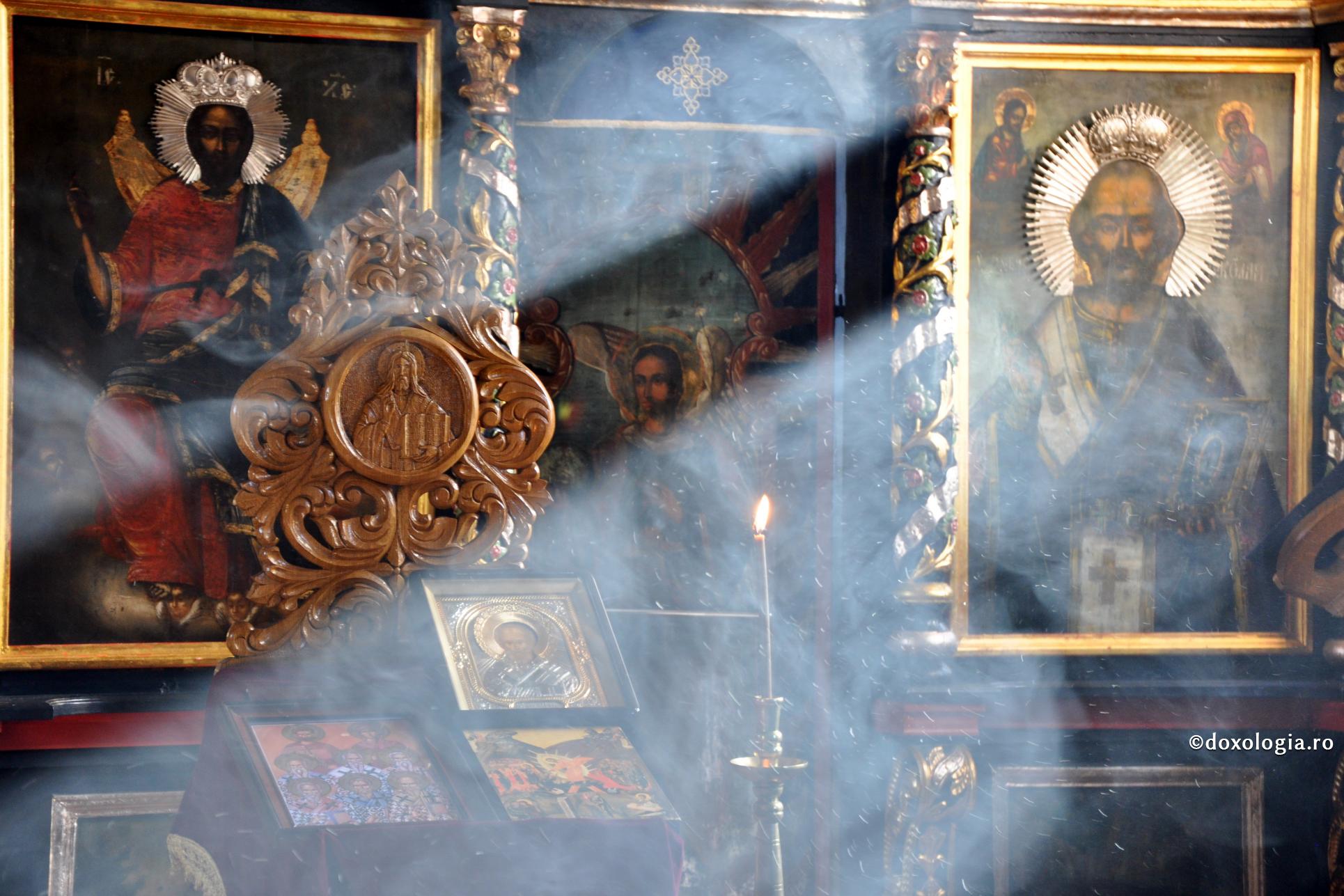 Foto: Florentina Mardari „Roagă-l pe Sfântul Nicolae să-ţi trimită un covrig!”