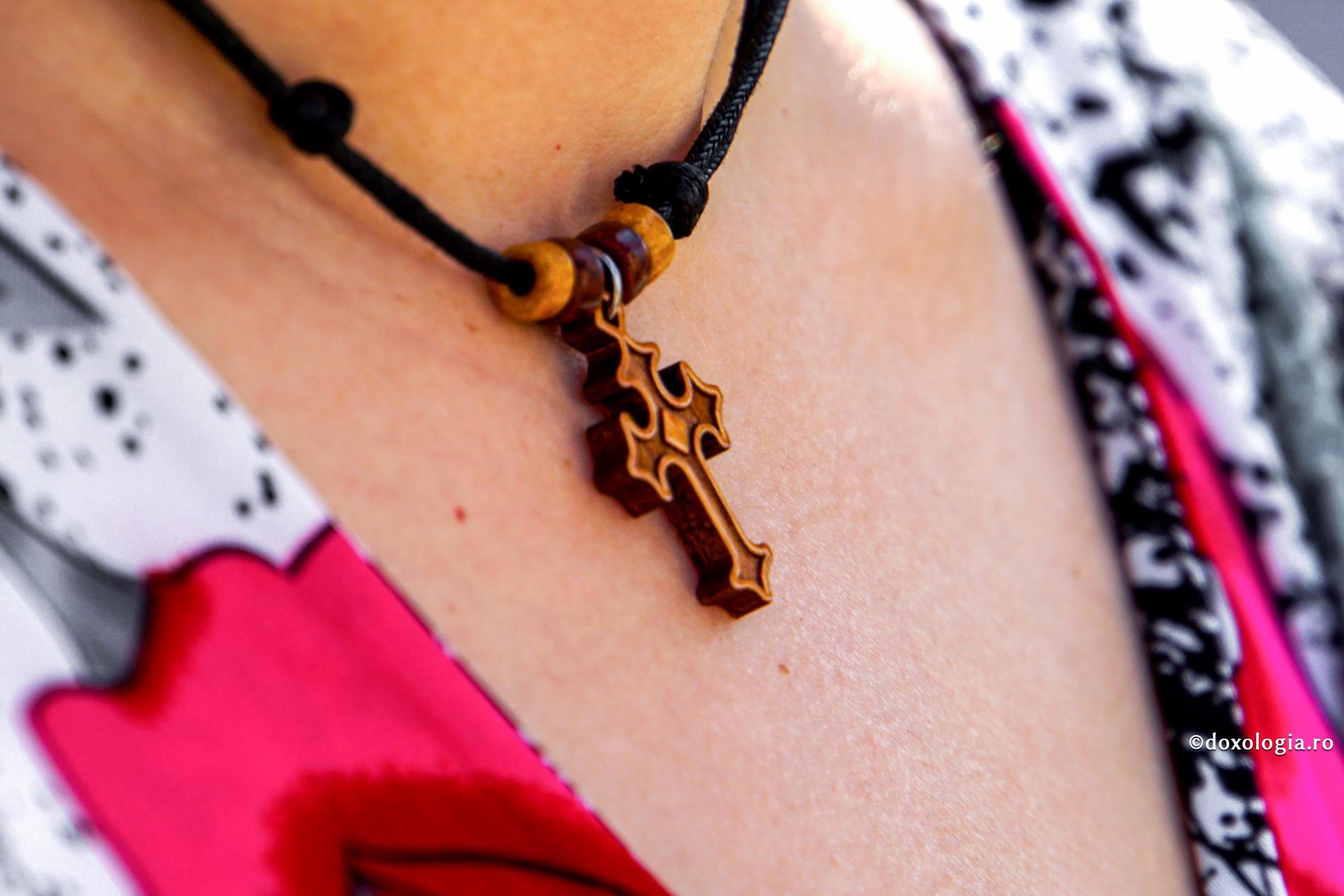 Foto: Oana Nechifor Efectele științific observate ale binecuvântării, ale semnului Crucii și ale rugăciunii