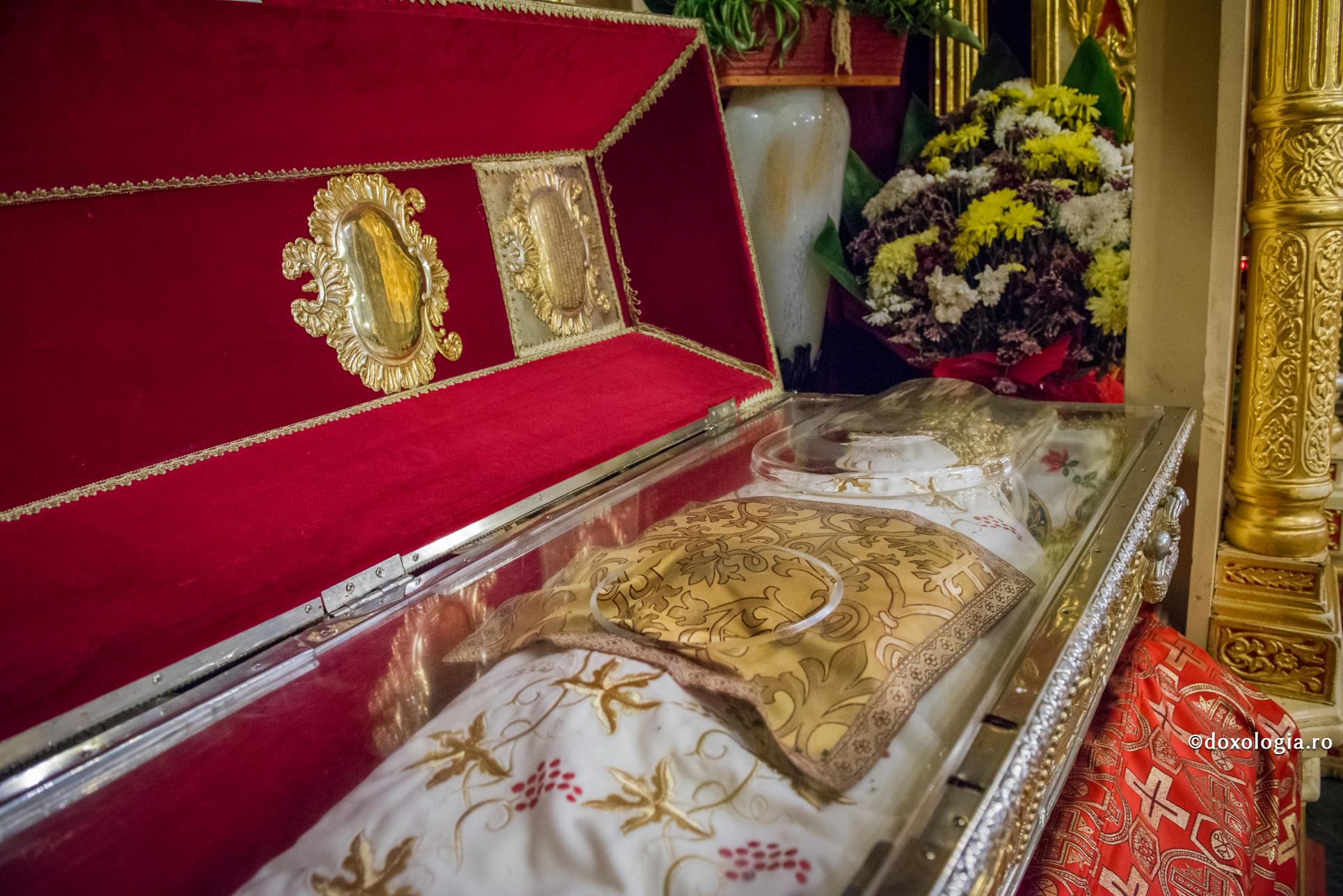 Sfanta Parascheva / Foto: Oana Nechifor Vecernia Sfintei Cuvioase Parascheva