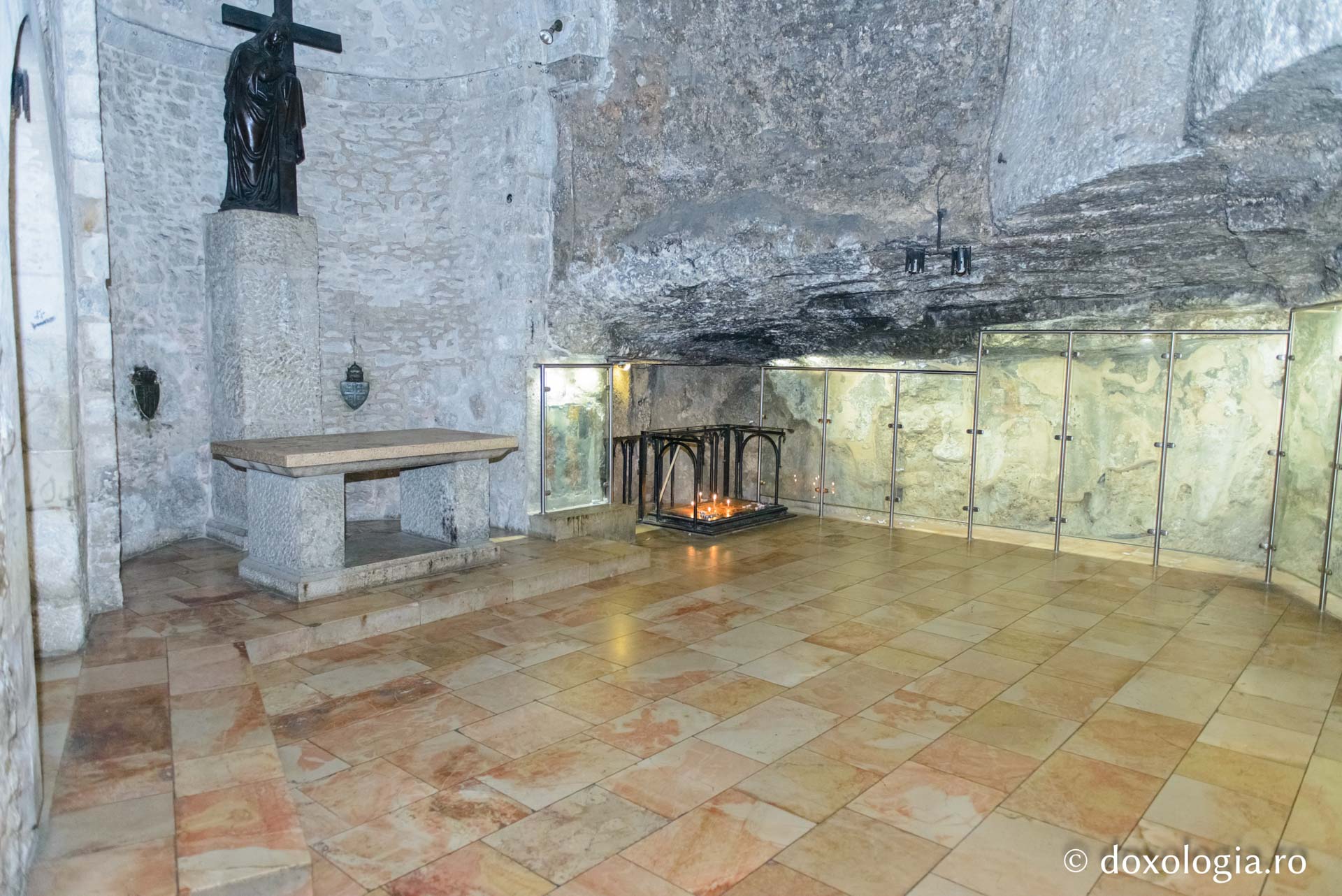 Paraclisul aflării Cinstitei Cruci / Foto: Pr. Silviu Cluci Paraclisul aflării Cinstitei Cruci