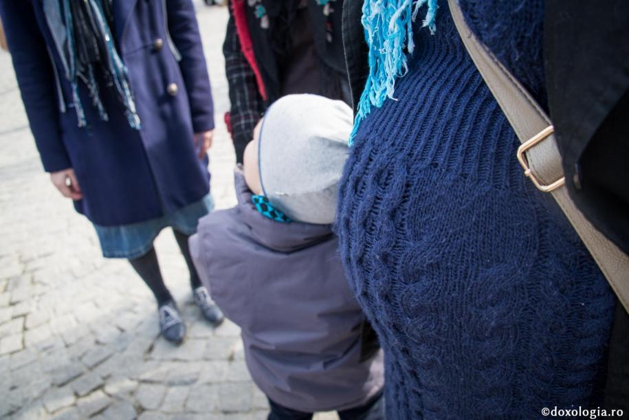 Mi-e teamă de o naștere grea. Ce pot să fac? / Foto: Oana Nechifor femeie însărcinată