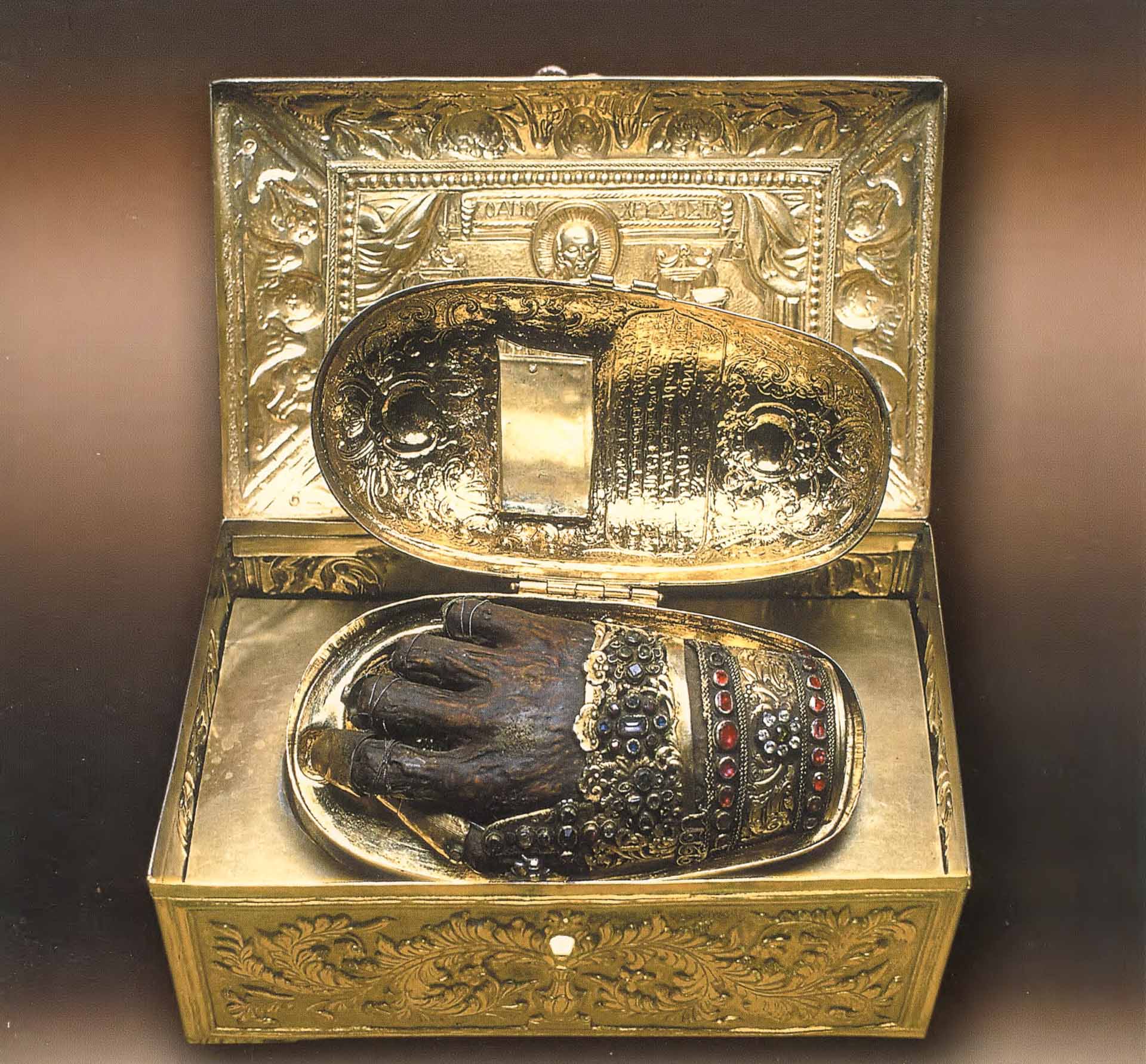 Mâna dreaptă a Sfântului Ioan Gură de Aur Mâna dreaptă a Sfântului Ioan Gură de Aur