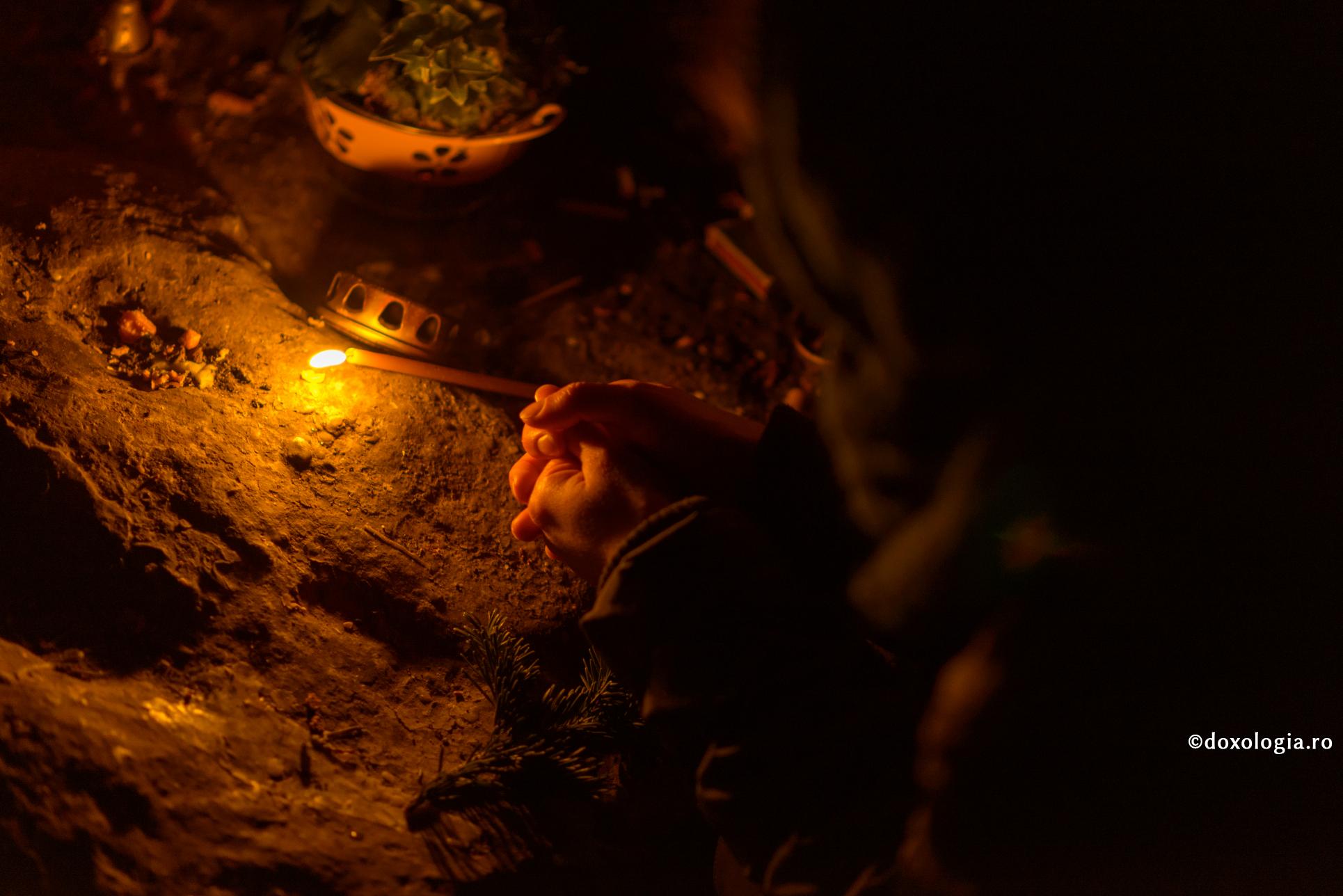 Foto: Oana Nechifor Cum să-i demonstrez adevărul unui prieten ostil față de religie, care acuză că tot ceea ce ține de credință este o invenție omenească?