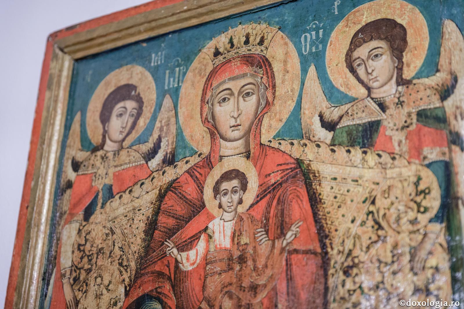 Să ne întoarcem de la întinăciune la curăție și de la păcat la sfințire! / Foto: Oana Nechifor Maica Domnului