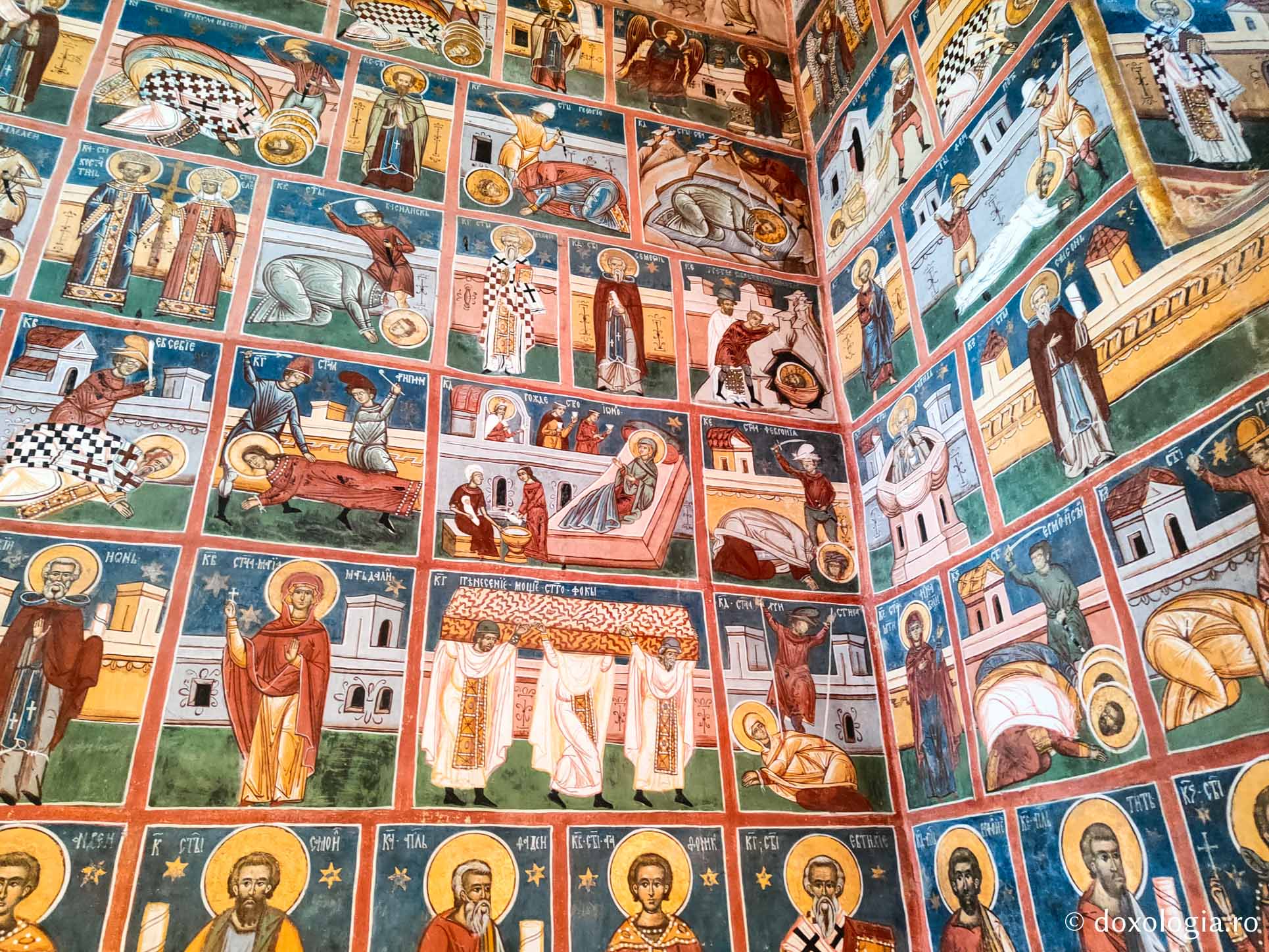 (Foto) Frumusețea Mănăstirii Voroneț (Foto) Frumusețea Mănăstirii Voroneț