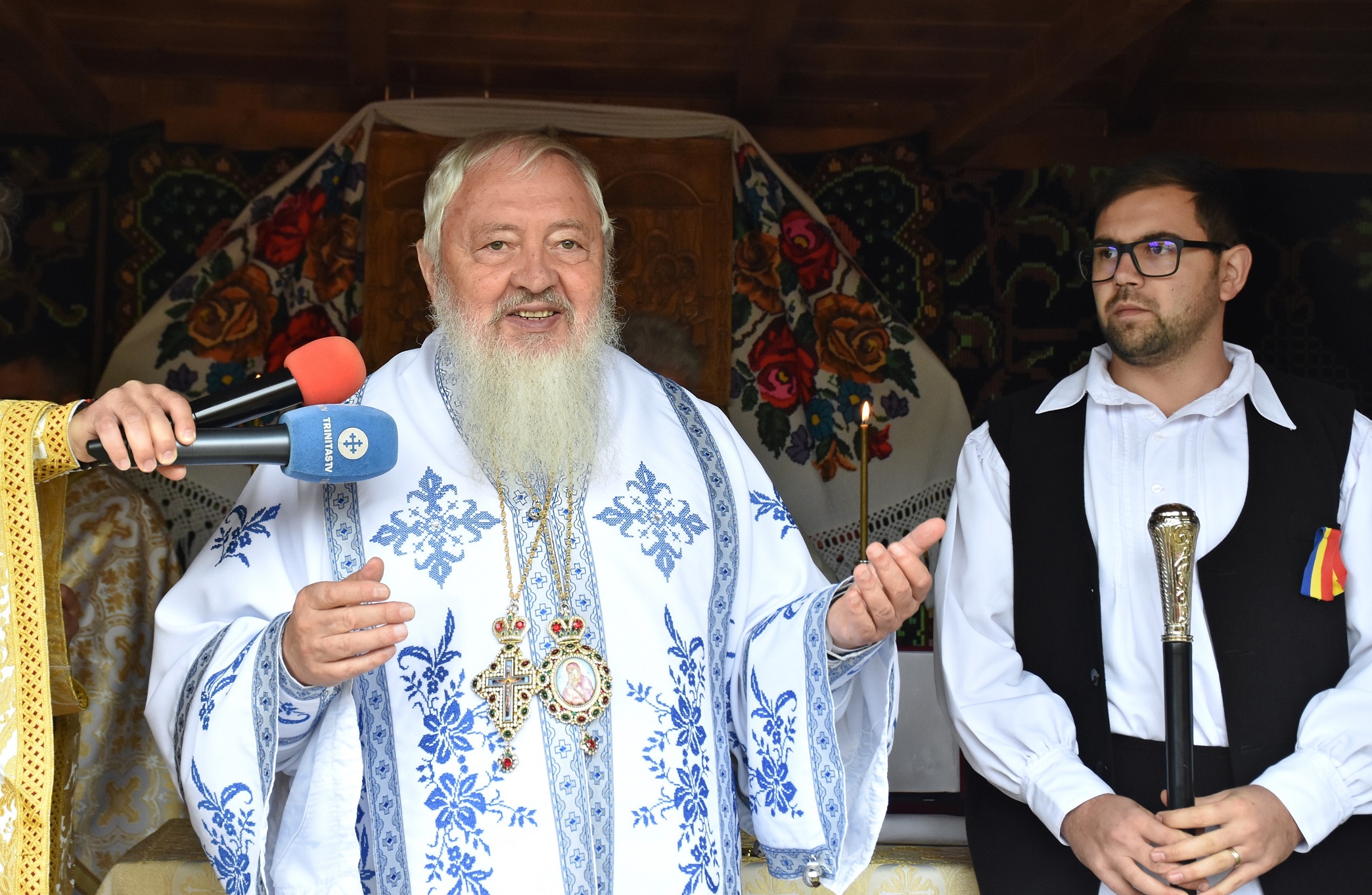 (Video) IPS Andrei: „Dumnezeu îi ajută pe oameni prin îngerii Lui”