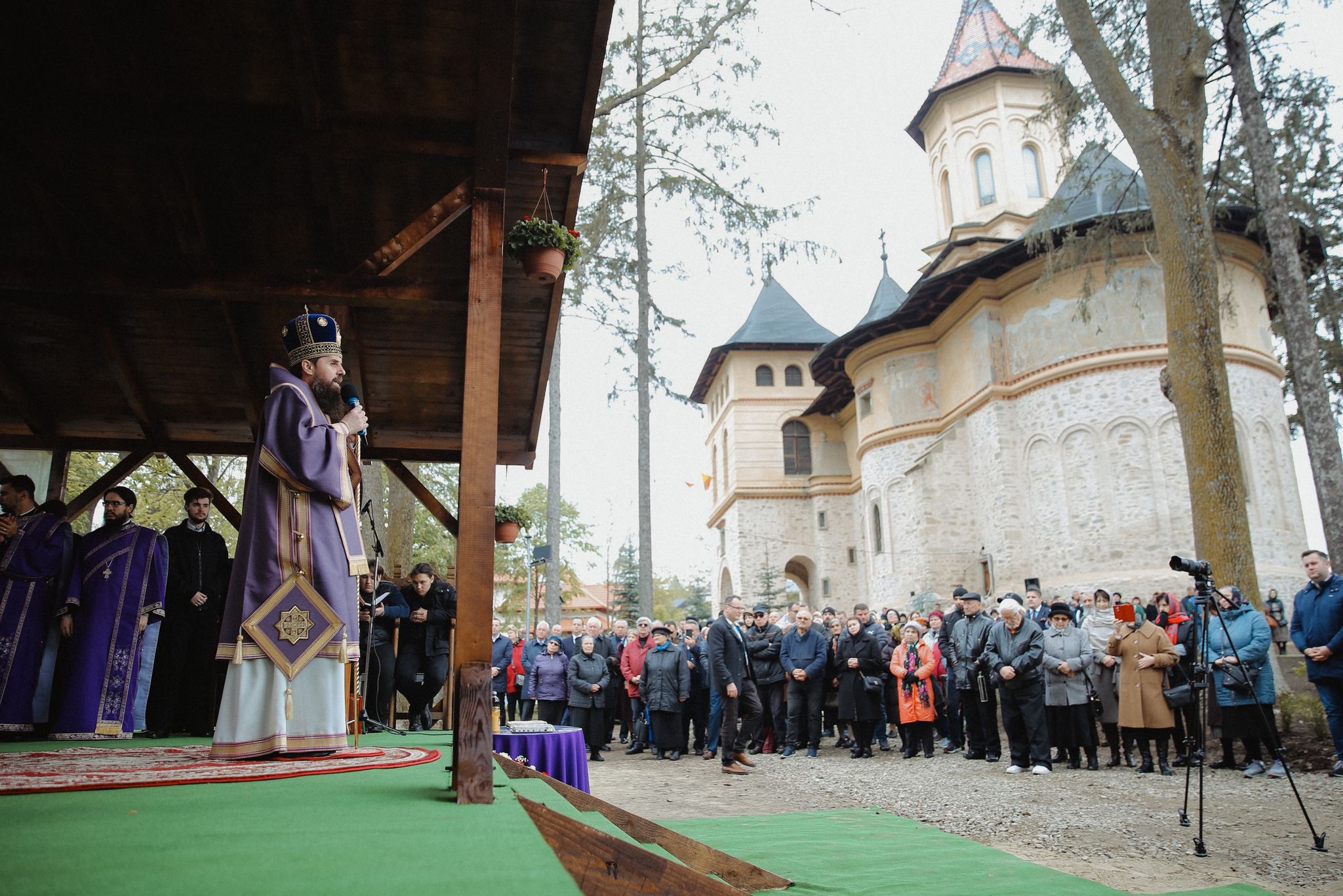 PS Benedict PS Benedict