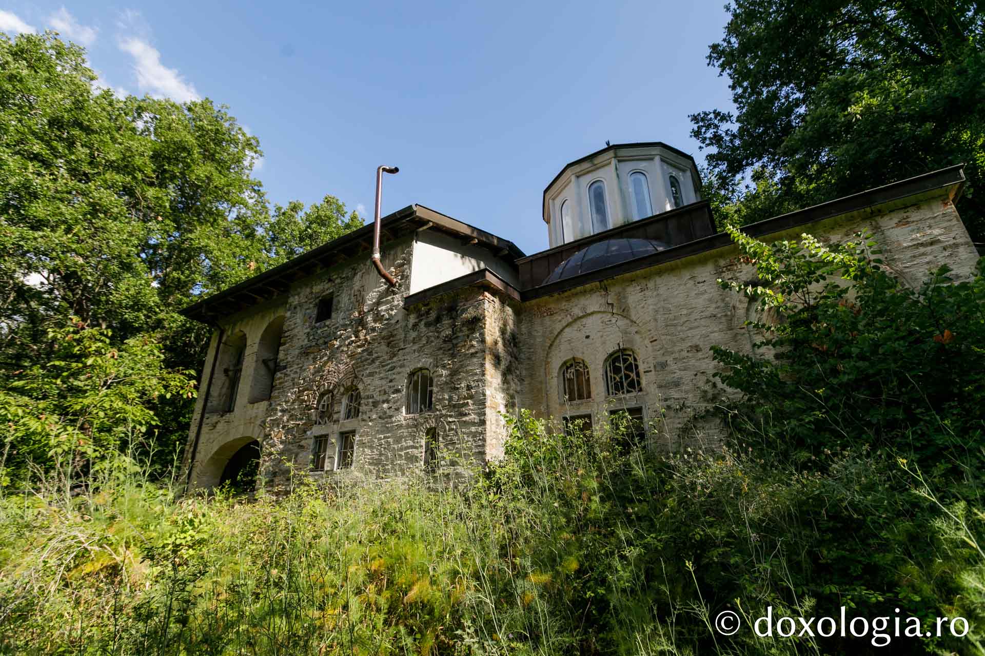 Schitul Chornyi Vyr din Athos / Foto: pr. Silviu Cluci Schitul Chornyi Vyr din Athos