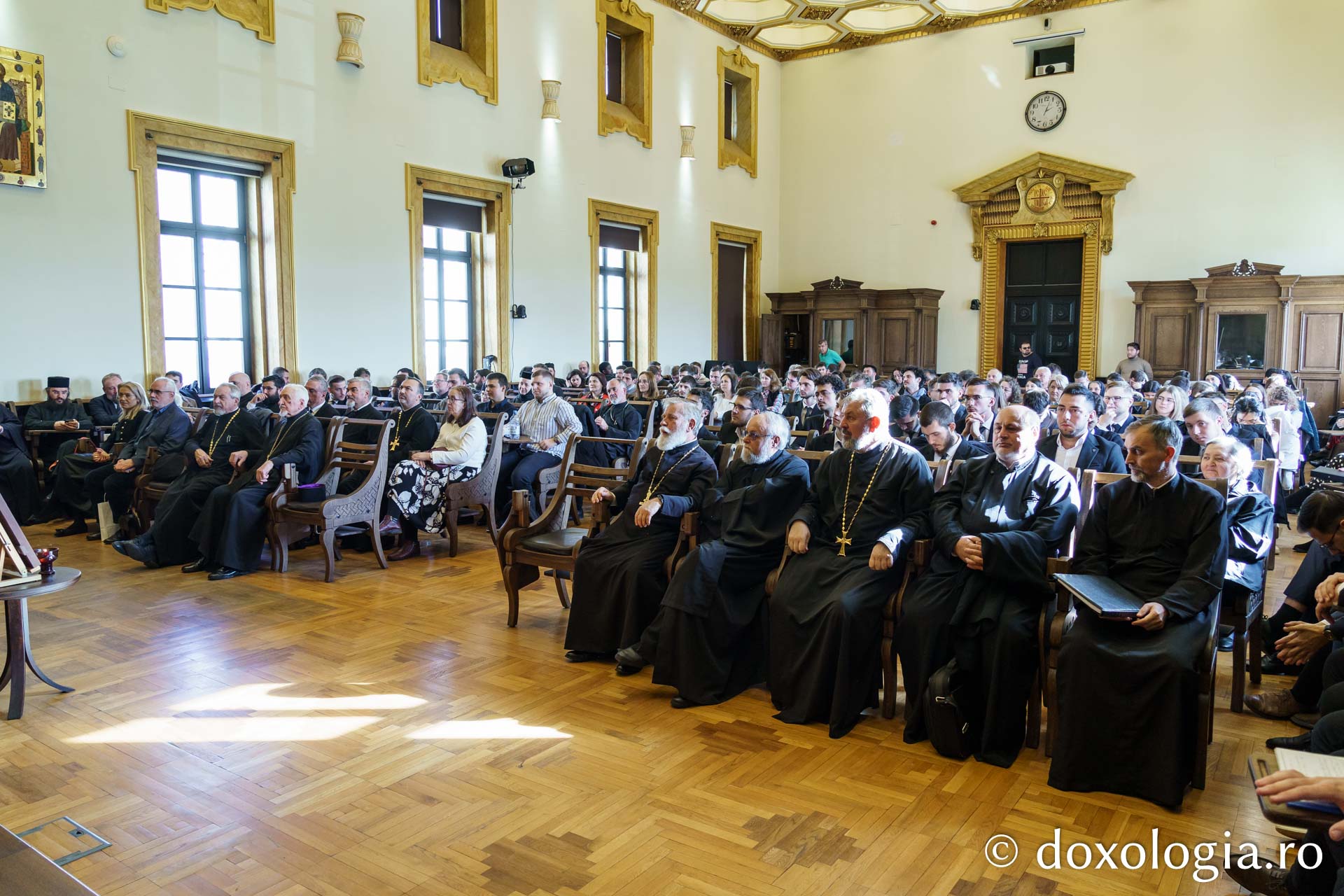 Facultatea de Teologie din Iași – între memorie și viață. Dublă sărbătoare academică și duhovnicească / Foto: Mihail Vrăjitoru Facultatea de Teologie din Iași – între memorie și viață. Dublă sărbătoare academică și duhovnicească