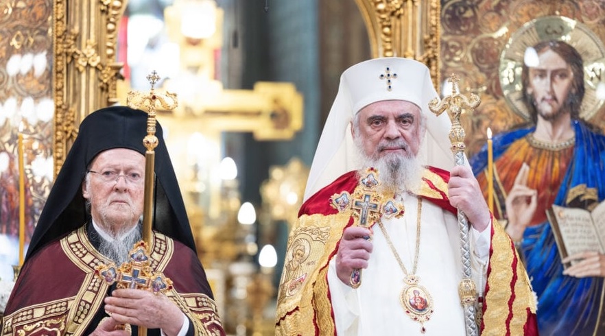 Preafericitul Părinte Daniel, Patriarhul României, către Patriarhul Ecumenic Bartolomeu I / Foto: basilica.ro Patriarhul Daniel către Patriarhul Ecumenic Bartolomeu: „Mulțumim pentru proclamarea sfințeniei celor patru cuvioși români aghioriți”