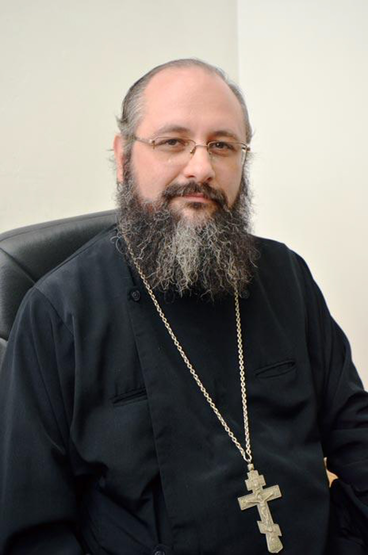 pr. Dragoș Bahrim