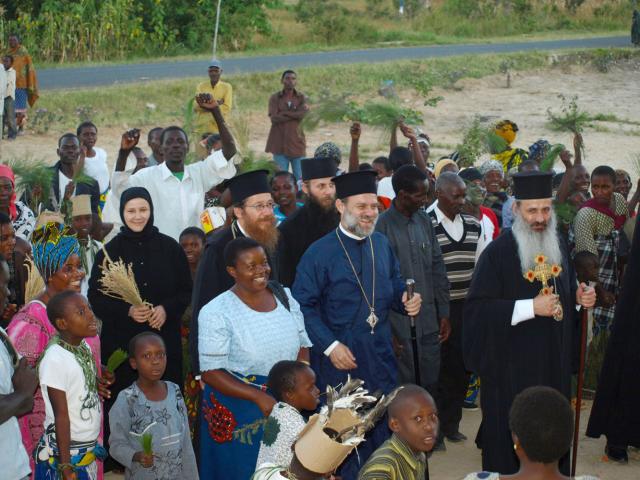 Două biserici ortodoxe din Tanzania sunt ctitorite de credincioşi din România