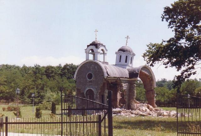 Distrugerea tezaurului religios ortodox din Kosovo continuă