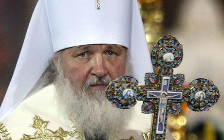 Patriarhul rus Kirill avertizează asupra pericolelor televiziunii şi internetului Patriarhul rus Kirill avertizează asupra pericolelor televiziunii şi internetului