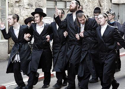 Personalităţi ale societăţii din Israel cer scuze creştinilor pentru incidentele cu ultra-ortodocşii evrei