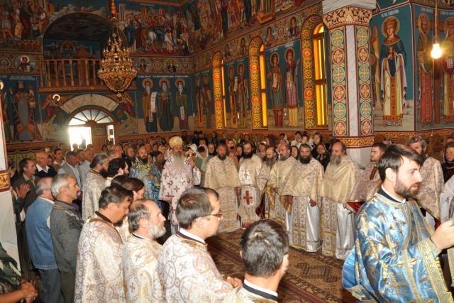 IPS Teofan: „Să fim precum Sfântul Ierarh Varlaam, mitropolitul Moldovei“
