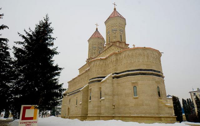 Mănăstirea „Sfinţii Trei Ierahi”, prima casă din Moldova a moaştelor Sfintei Parascheva